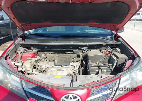 2015 Toyota Rav4 Limited z USA, uszkodzony, nr VIN 2T3YFREV6FW144215